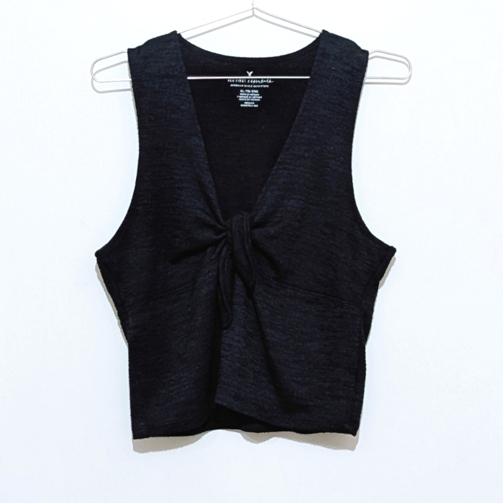 American Eagle Outfitters | Front Tie | Sleeveless Top